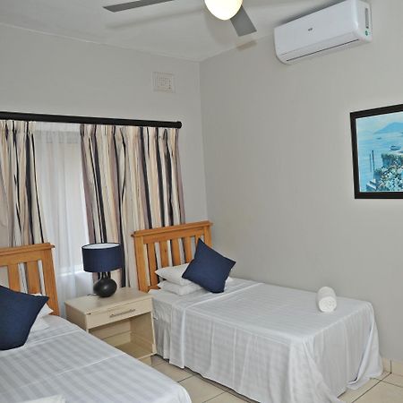 Sunrise Beach Resort Amanzimtoti Exterior foto